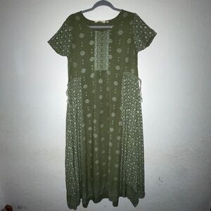 AVASSA Boho Style Olive Green Geometric Print Dress SZ XXL
